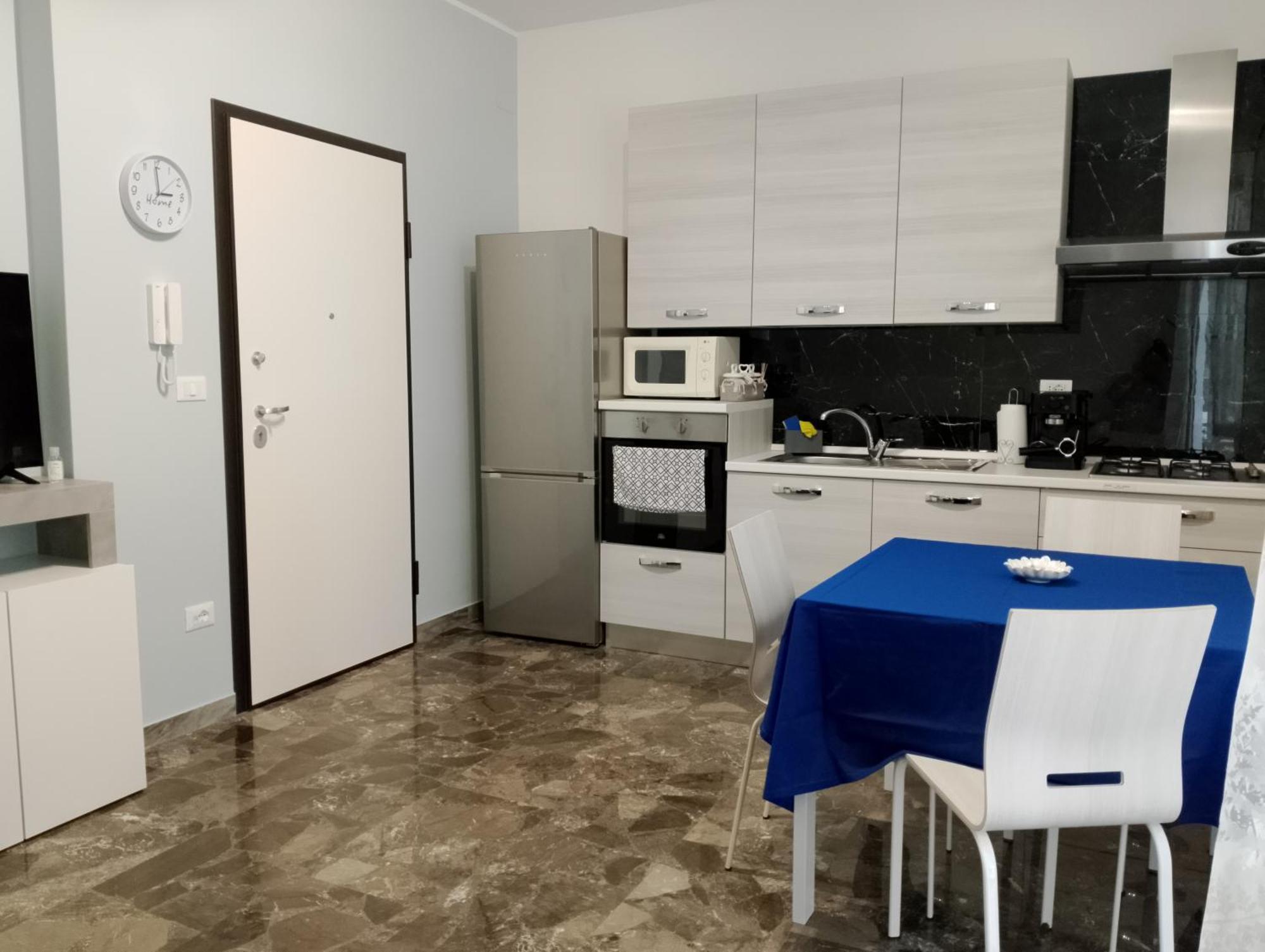 Luna House Montesilvano Luaran gambar